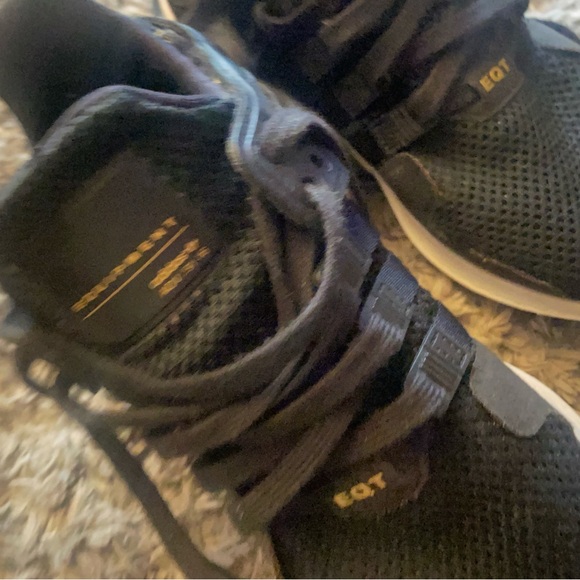 Men's Adidas Black Athletic Shoes - Picture 5 of 6